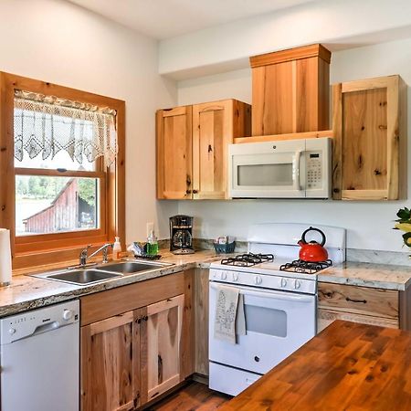 Columbia Falls Vacation Rental 10 Mi To Whitefish ภายนอก รูปภาพ